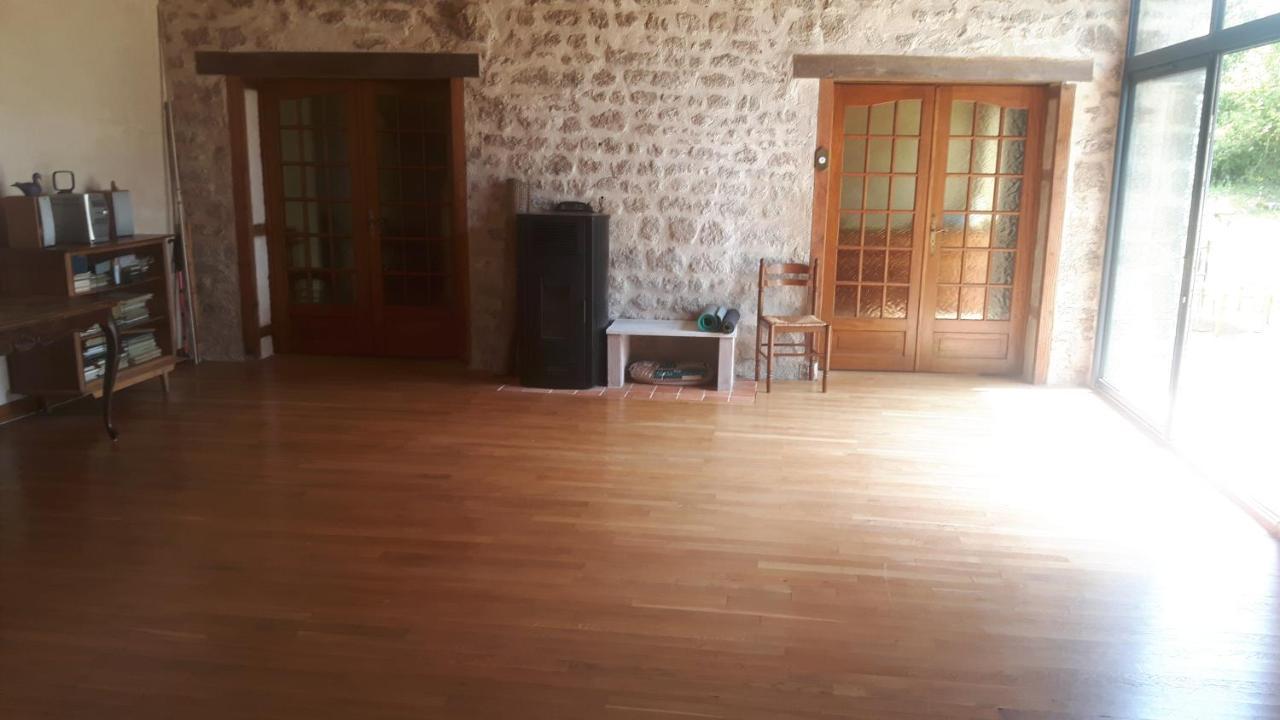 Maison En Pierre Villa Dettey Exterior foto